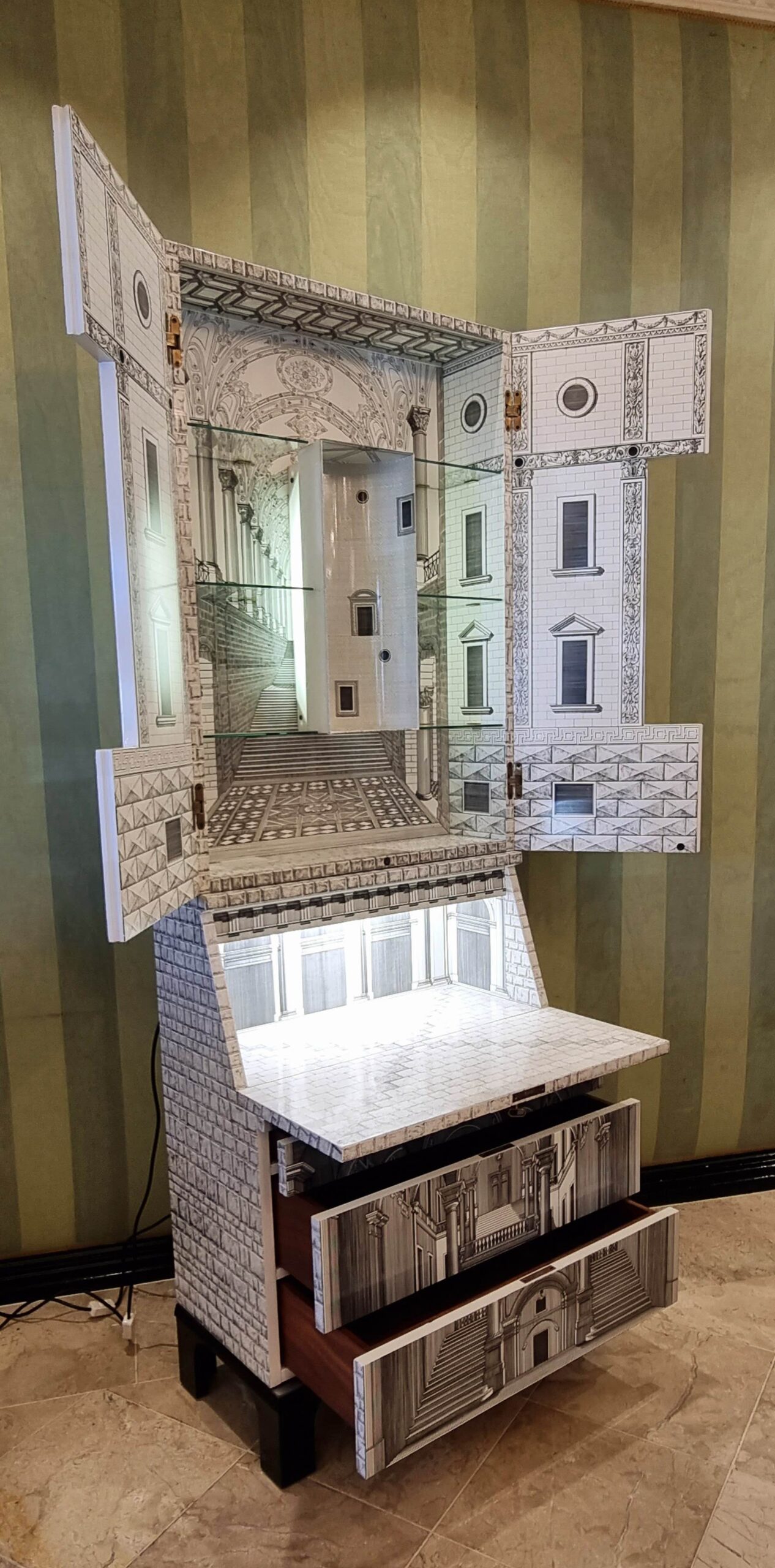 Fornasetti's Trumeau - Image 11