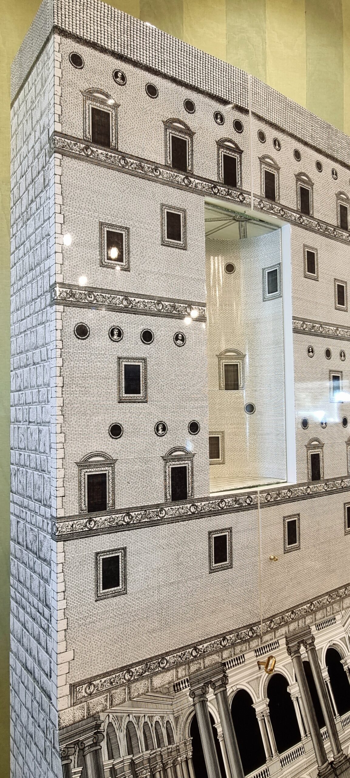 Fornasetti's Trumeau - Image 7