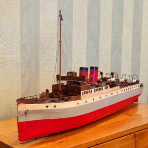 Model Ship