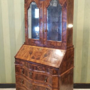 Bureau Cabinet