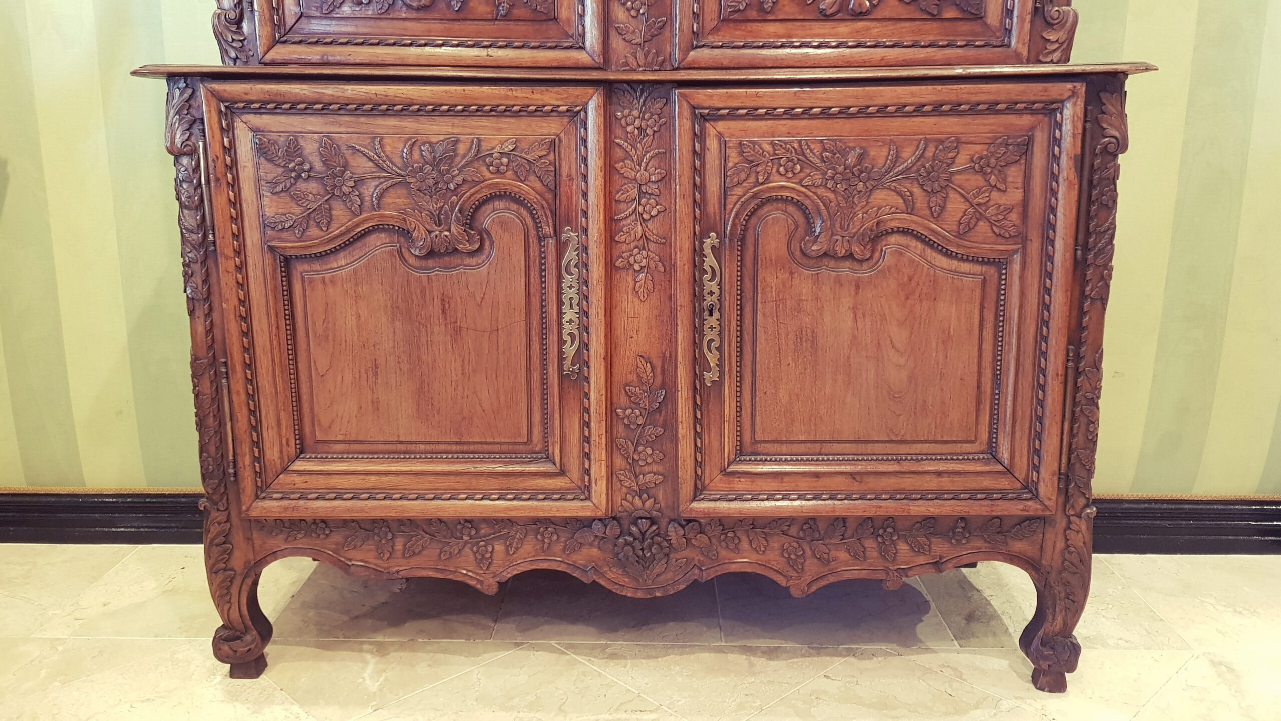 French Dresser - Image 4