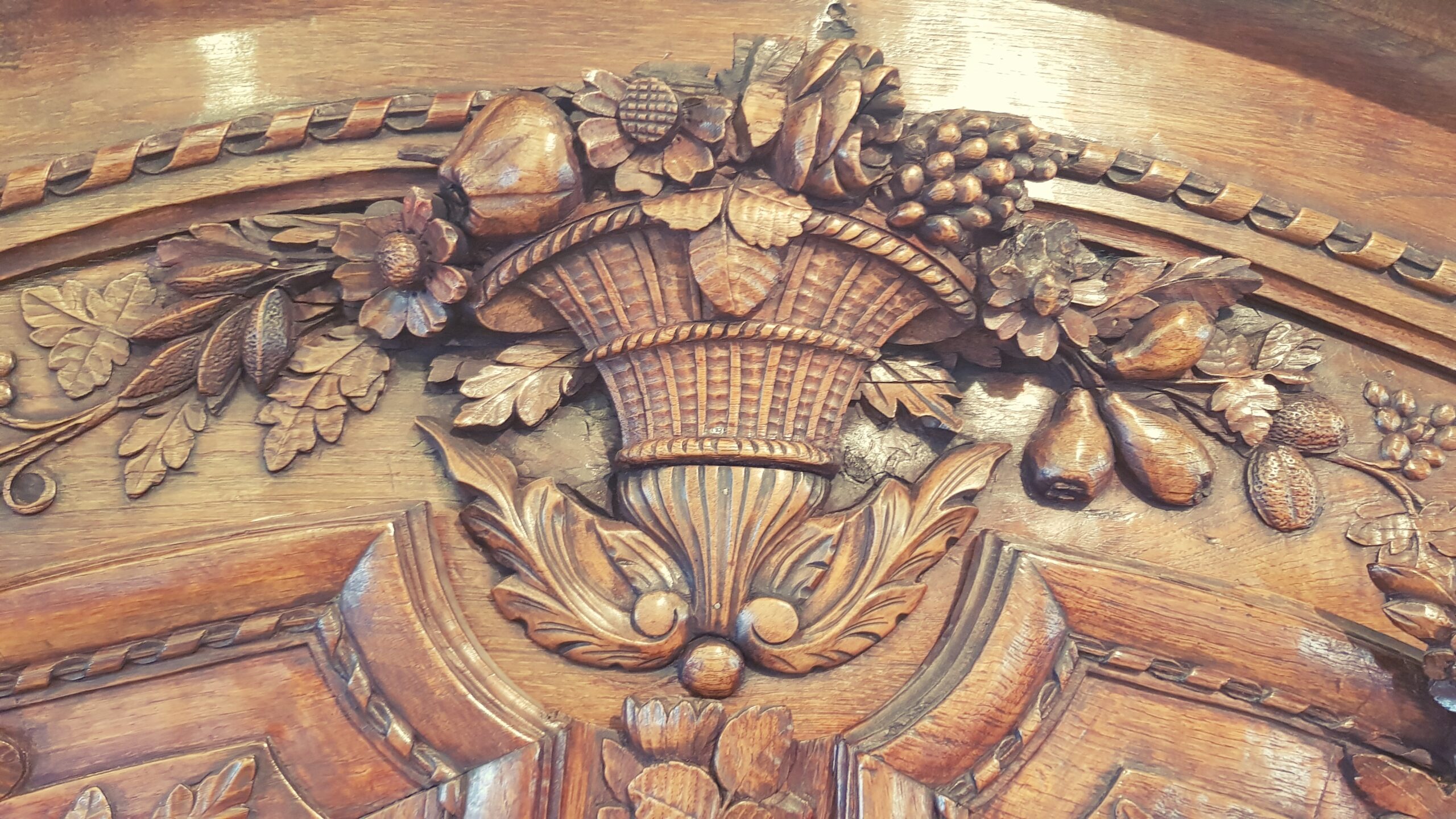 French Dresser - Image 2